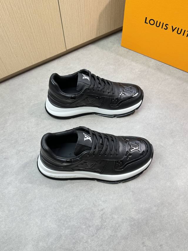 Louis Vuitton - Premium Quality Casual Sneakers - Upper: Crocodile-Patterned Cal