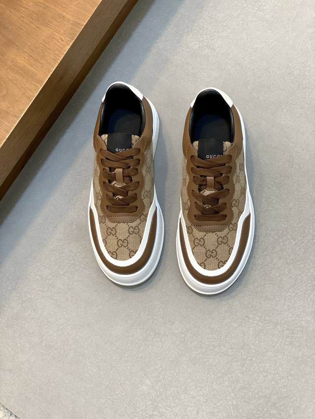 Gucci - High-End Quality, Authentic Design - Upper: Napa Calf Leather, Lizard-Te
