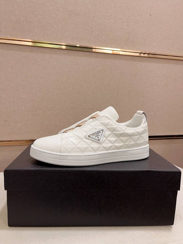 Prada Official Website Latest Casual Fashion Men's Shoes, Best-Selling Simple An