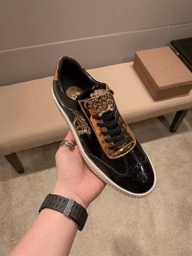 Actual Price Verace Official New Arrival, Versace Men's All-Season Casual Shoes,