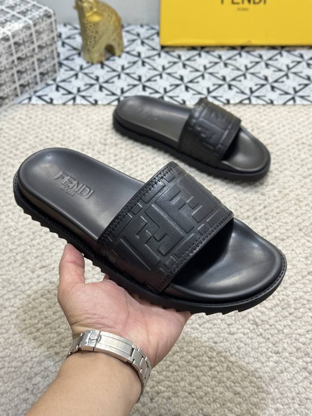 Factory Price P, Actual Price. High-End Premium - Fendi Sandals. Premium-Grade,