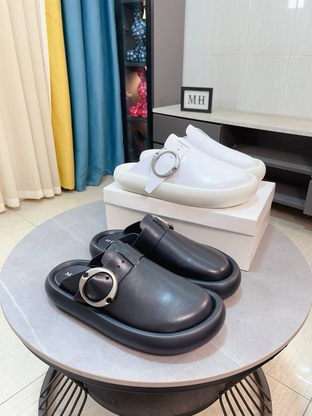 Factory Price: Alexander Mcqueen. Mcqueen Slipper Series: Premium Brand, Calfski