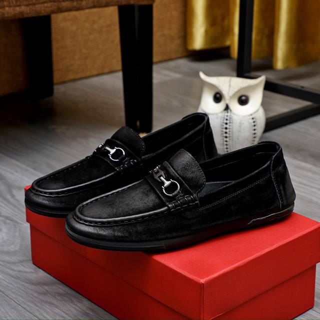 Factory Price Ferragamo Ferragamo Best-Selling Fashionable Casual Slip-On Shoes,