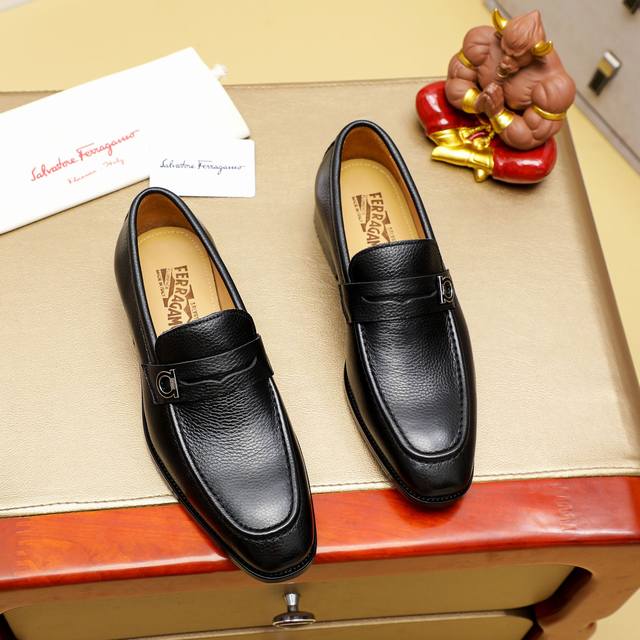 Factory P Price: Ferragamo Official Store 1:1 Replica, Original Mold, High-Quali