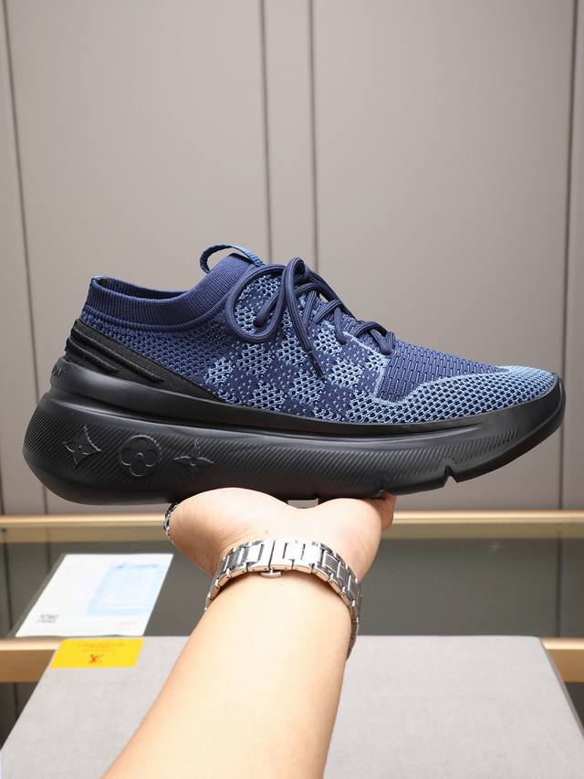 Louis Vuitton 2025 New Louis Vuitton Lace-Up Series! The Complex Flyknit Craftsm