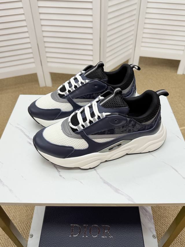 Dior - Casual And Versatile Sports Design, Perfect For Pairing With Various Outf