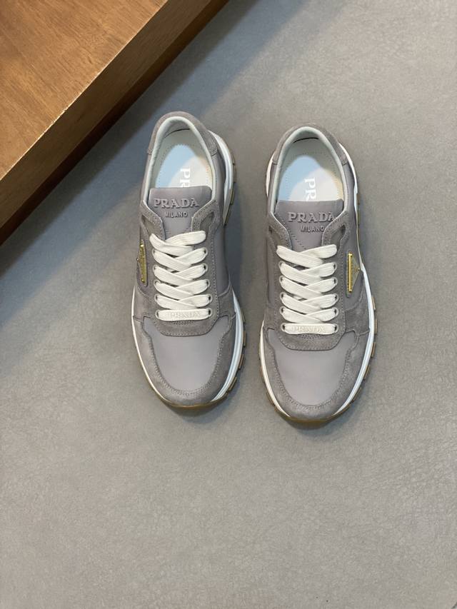 Prad* Prada 2025 New Arrival Men's High-End Sports Shoes. This Sports Shoe Is Fa