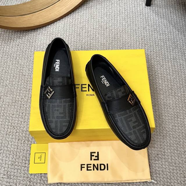 Factory Price P Fendi 2025 New Milan Men's Fashion Lazy Runway-Inspired Casual L
