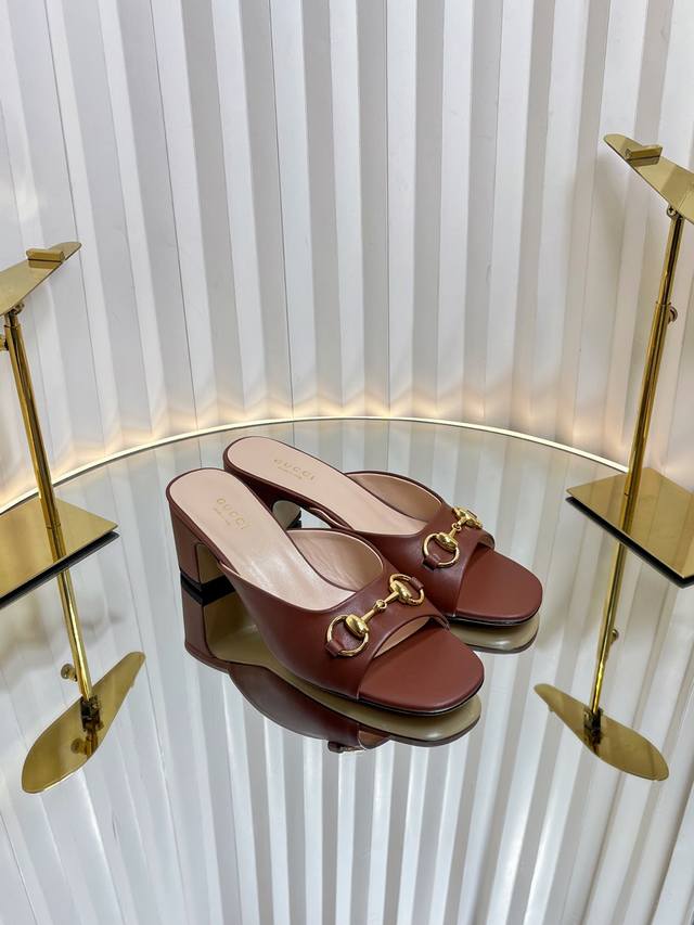 Gucci 2025 Women's Interlocking Double G Horsebit Sandals, A Viral Hit Online, 1