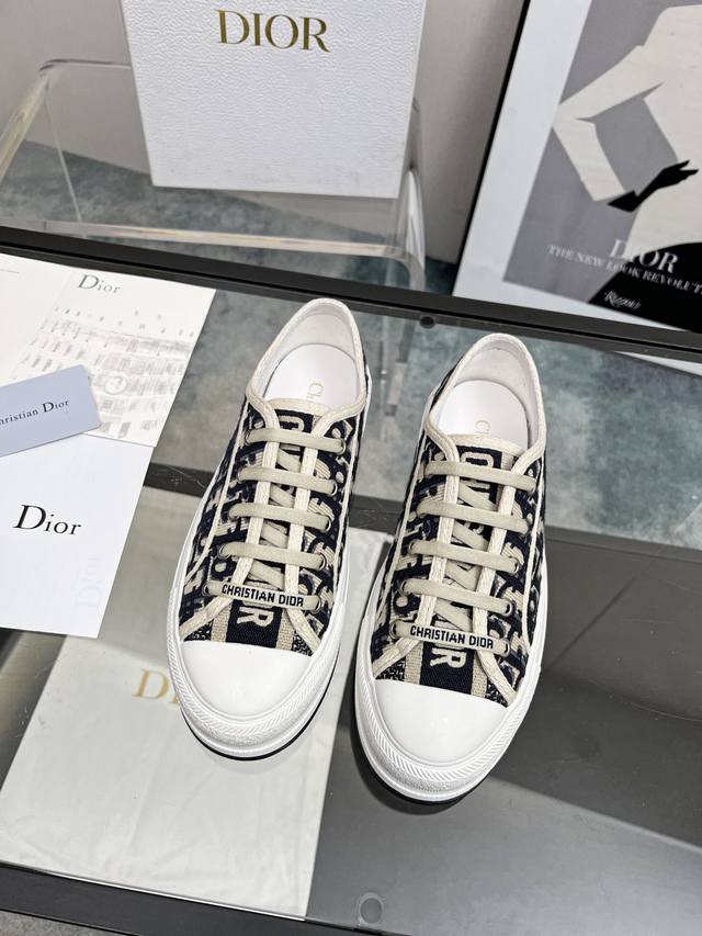 P Direct Sales Women's Shoes Women's Apparel, Dior New Model. Fabric Made From I