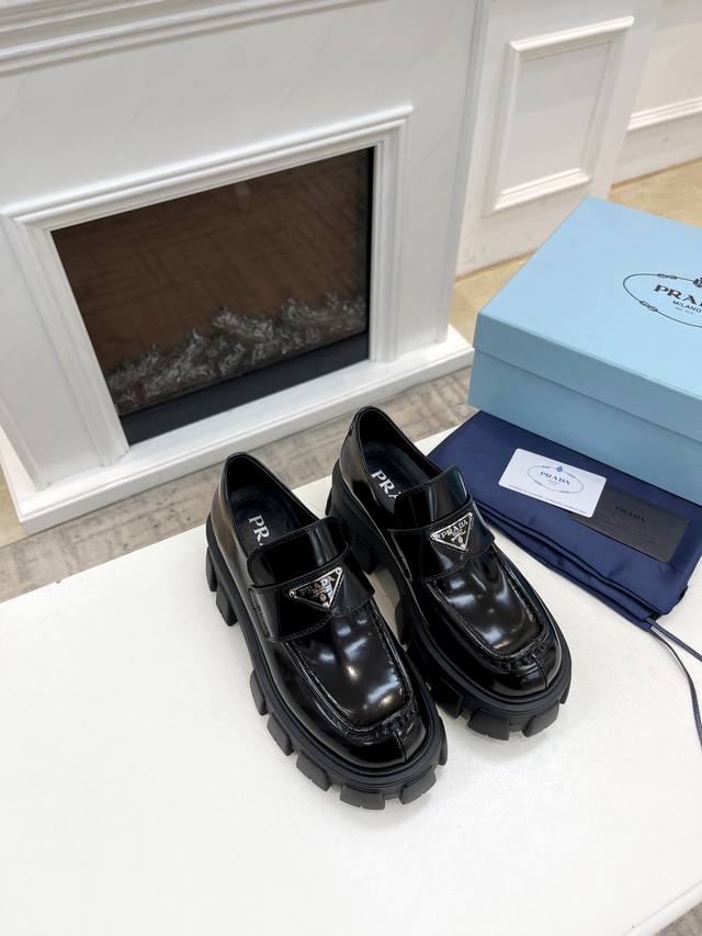 P Direct Sales Women's Shoe Factory P P Direct Sales Prada Loafers Now Available