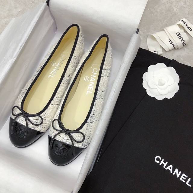 P Direct Sales Chanel - The Ever-Evolving Chanel Single-Sole Shoe. Ss Top Versio
