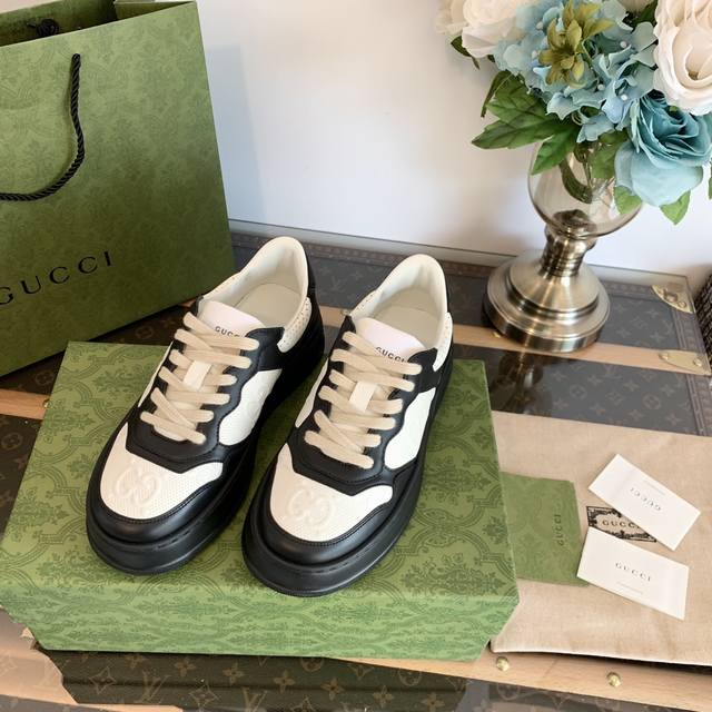 P Direct Sales * Gucci Couple's Edition Thick-Soled White Sneakers Full Series C
