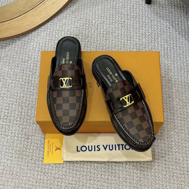 Factory Price P Sheepskin 2025 Lv Men's Business Casual Half-Slip-On. Handcrafte
