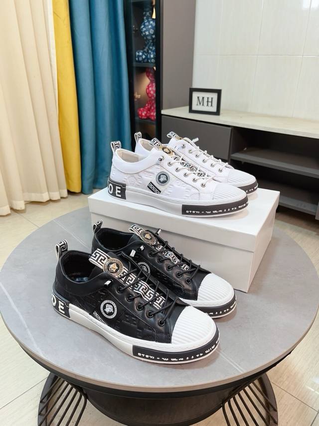 Factory Price P Versace Versace Latest Model Meticulously Crafted, Set To Take T