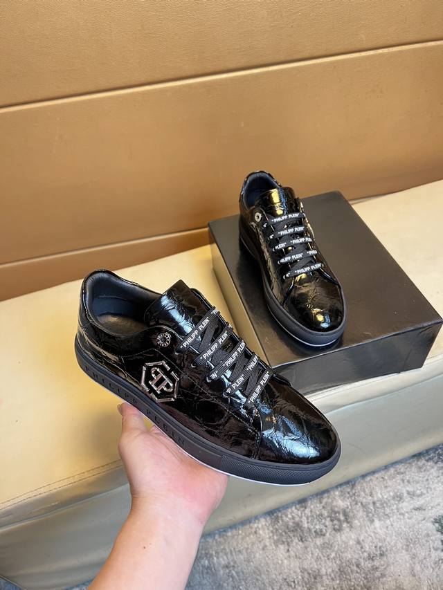 Pp Philip Original Quality.~ Unique Modern-Style Sneakers. Casual Shoes Essentia