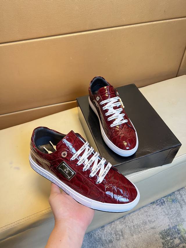 Pp Philip Original Quality.~ Unique Modern-Style Sneakers. Casual Shoes Essentia