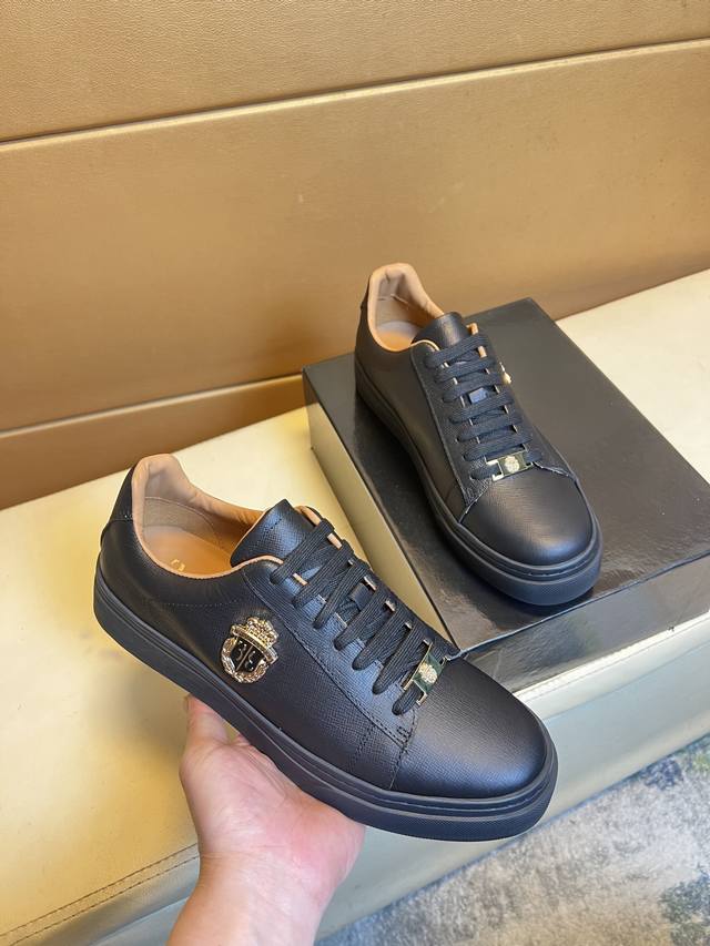 Millionaire Top-Tier Men's Casual Shoes Available Simultaneously At Specialty St