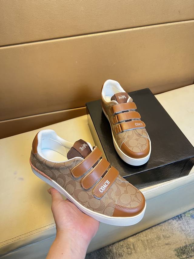 Original-Quality Exclusive Debut Coach ~ Unique Modern-Style Sneakers. Casual Lo