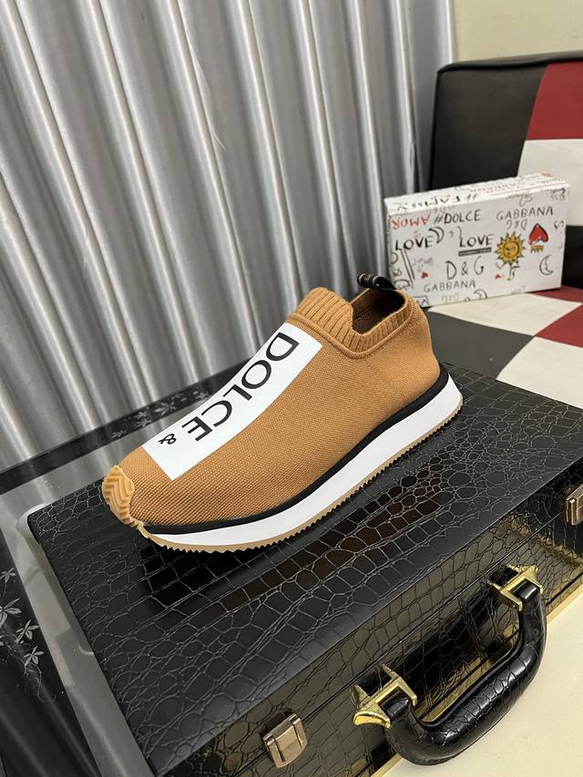 Factory Price: Dg~ Couple's Casual Shoes 2025Z Cabinet Synchronized Release Size
