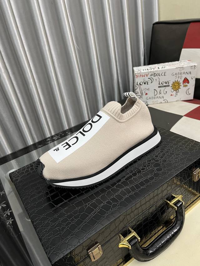 Factory Price: Dg~ Couple's Casual Shoes 2025Z Cabinet Synchronized Release Size