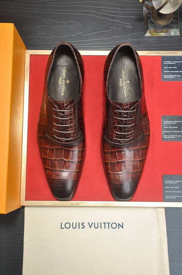 Factory Price P Lv Original Single Cowhide Lining Lv's Latest Genuine Leather Bu
