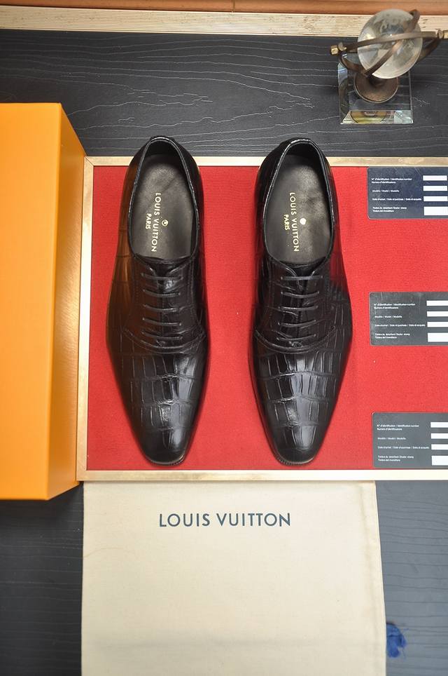 Factory Price P Lv Original Single-Layer Cowhide Lining Lv Latest Genuine Leathe