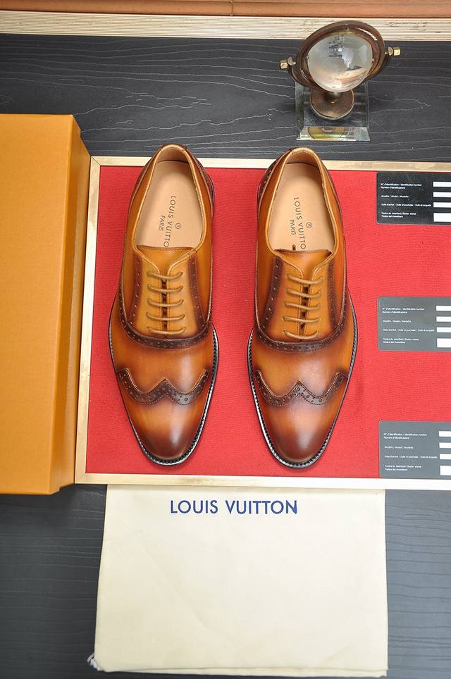 Factory Price P Lv Original Single-Layer Cowhide Lining Lv Latest Genuine Leathe