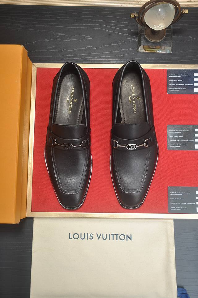 Factory Price P Lv Original Leather Lining Lv Latest Genuine Leather Business Su