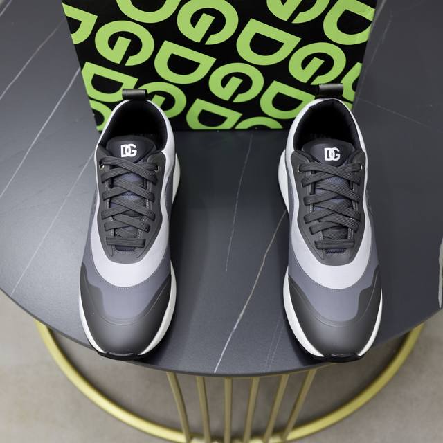 Factory Price Pp: New Arrival Dolce & Gabbana High-End Men's Sports Casual Shoes