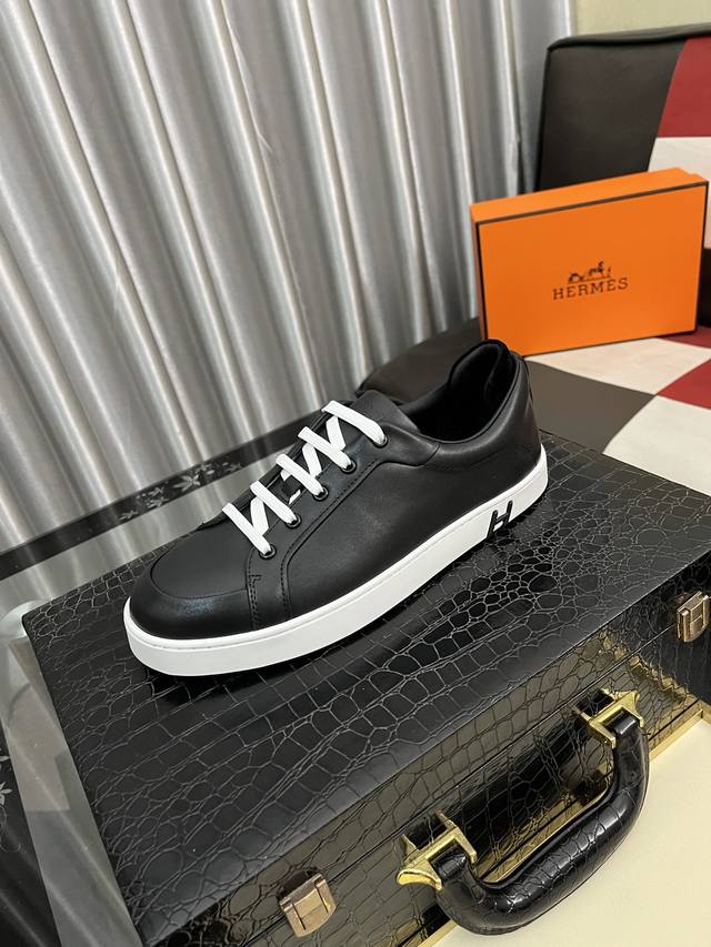 Factory Price: Herme* Herm S Bouncing White Sneakers, Men's Casual Sports Shoes,
