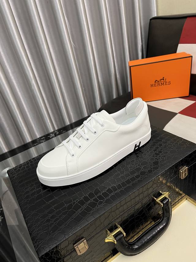 Factory Price: Herme* Herm S Bouncing White Sneakers, Men's Casual Sneakers, Upp