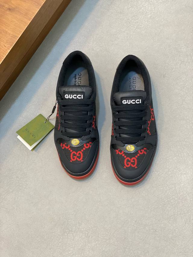 G Top-Tier Reseller For Vintage Street-Style Couple's Sneakers, Available Simult