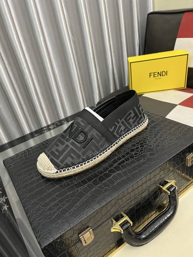 Factory Price: Fendi Official Website Best-Selling Fisherman Shoes Upper Made Fr