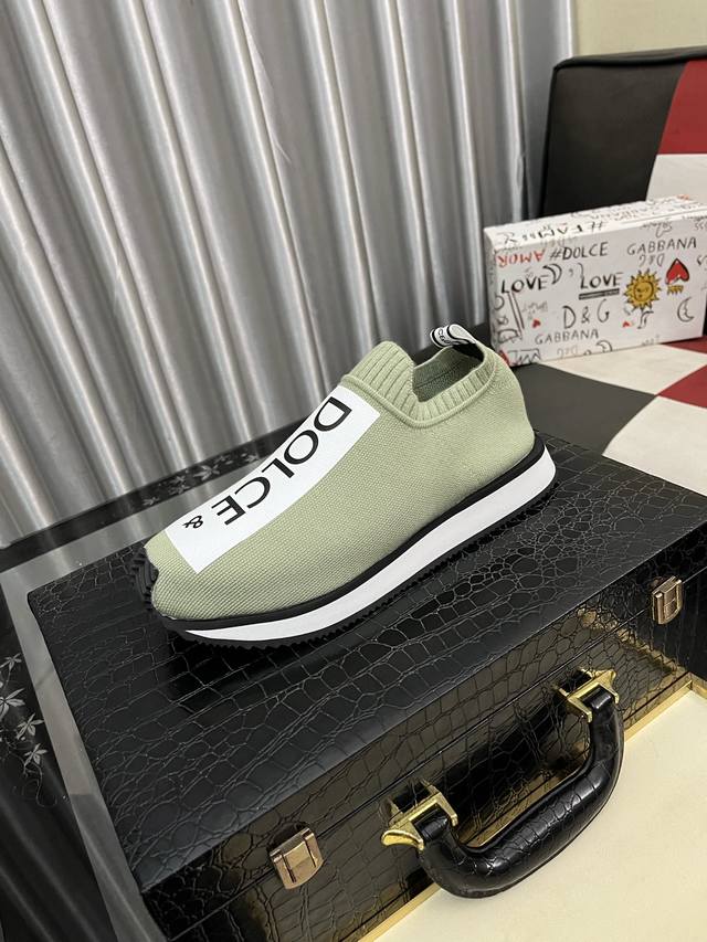 Factory Price: Dg~ Couple's Casual Shoes 2025Z Cabinet Simultaneous Release Size