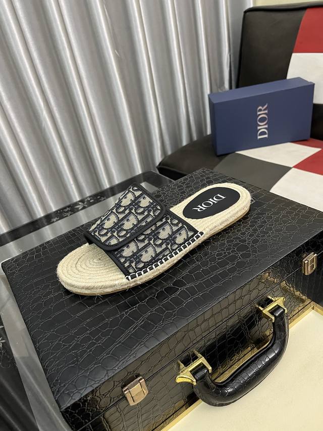 Factory Price: Dior Original Quality, 2025 New Men's Casual Sandals, Original Le