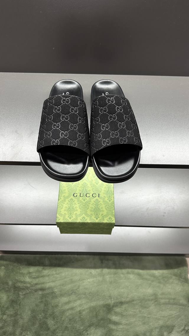 G Home New Arrival Men's Sizes 39 45, 46. Custom Made These Slippers Are Crafted