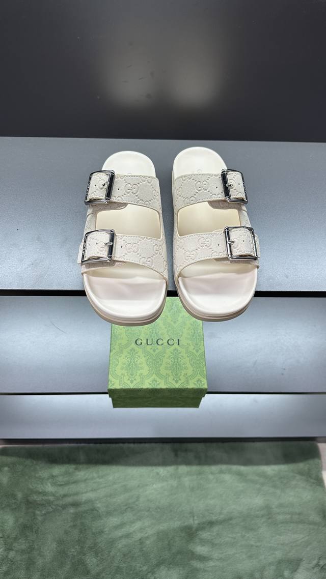 G Home New Arrival Men's Sizes 39 45, 46. Custom Made These Slippers Are Crafted