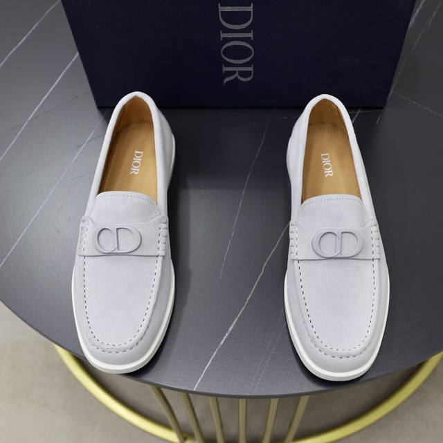 Factory Price Pp: Brand: Dior Standard Size: Men's Sizes 38, 44, 45 (Customizabl