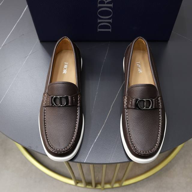 Factory Price Pp: Brand: Dior Standard Sizes: Men's Sizes 38, 44, 45 (Customizab