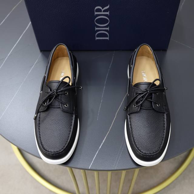 Factory Price: Brand: Dior Standard Sizes: Men's Sizes 38, 44, 45 (Customizable)
