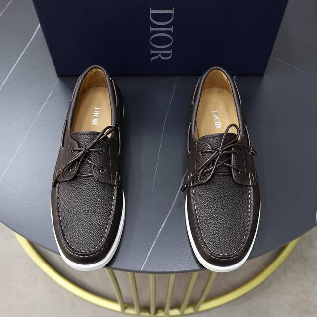 Factory Price: Brand: Dior Standard Sizes: Men's Sizes 38, 44, 45 (Customizable)