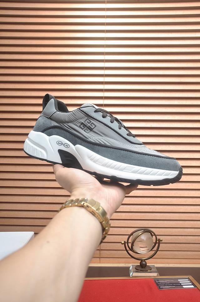 Factory Price P Givenchy. Available Simultaneously At Givenchy Stores. Upper: It