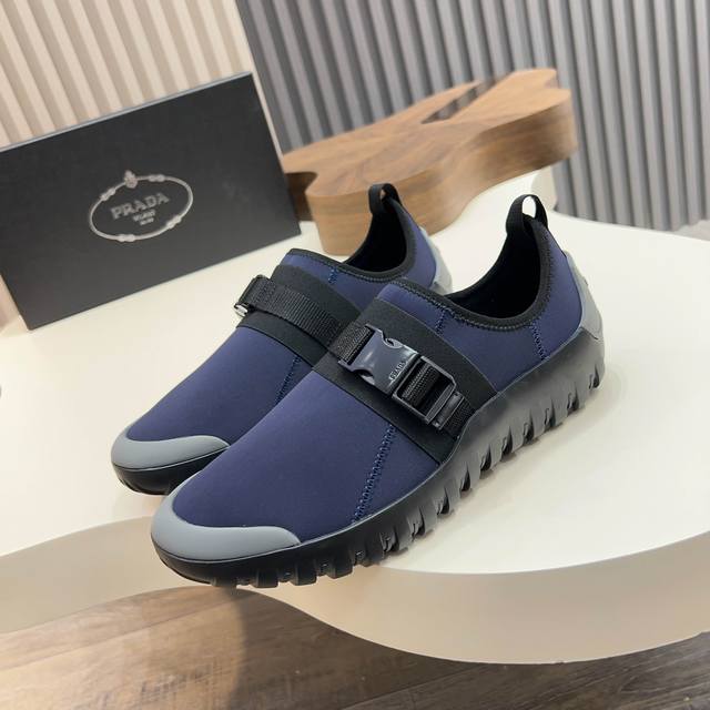 Prada New Men's Nylon Fabric Sneakers These Sneakers Blend Elegant And Innovativ