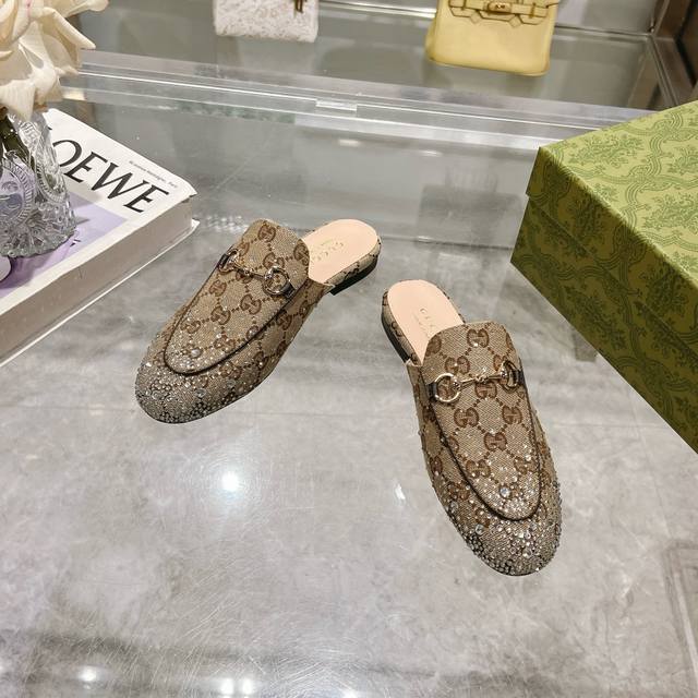 1803-1 Apricot G Diamond 35-41 As An Outstanding Representative Of Gucci's Desig