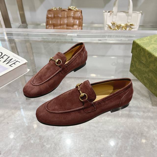 1919-10 Brown 35-41 Leather Loafers With A Sleek Toe. The Brand's Classic Horseb