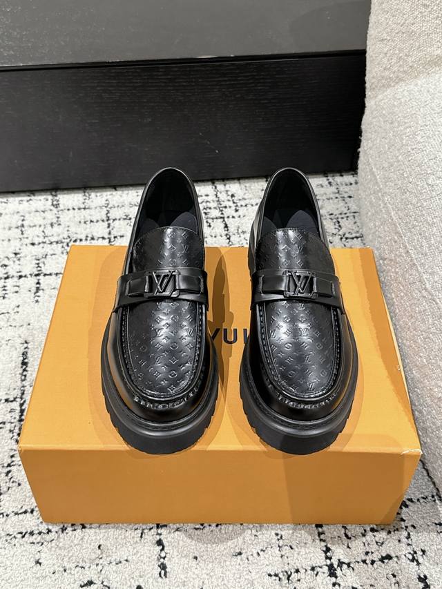 Top-Tier Version Men's Louis Vuitton 25 Spring/Summer New Major Series Calf Leat