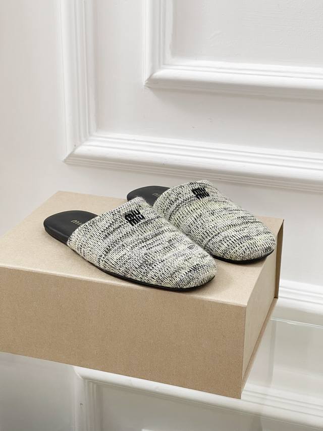 Spring/Summer New Arrival British-Style Mule Sandals With A Simple Yet Retro Vib