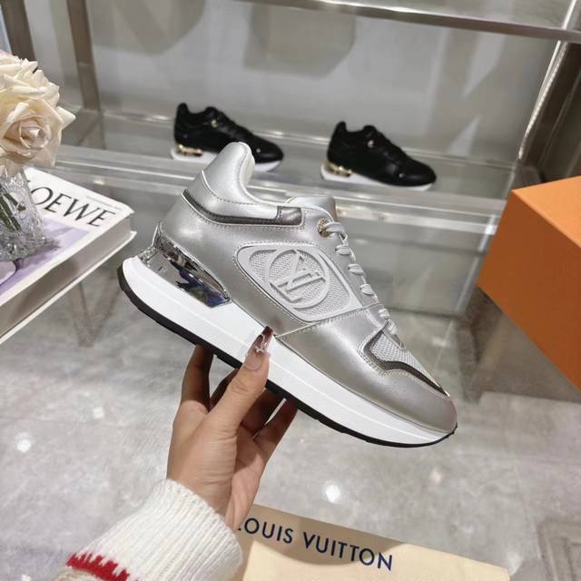 Louis Vuitton Official Website Couple's Edition Now Available. This Neo Run Away