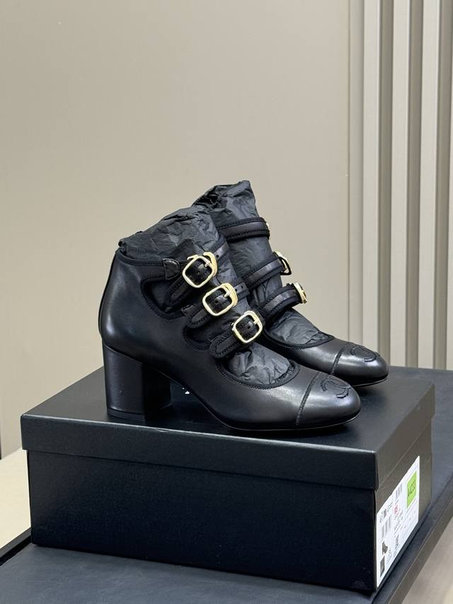 Top-Quality Chanel Ss25 New Arrival~ Chanel 25 Spring/Summer Chunky Heel Three-B